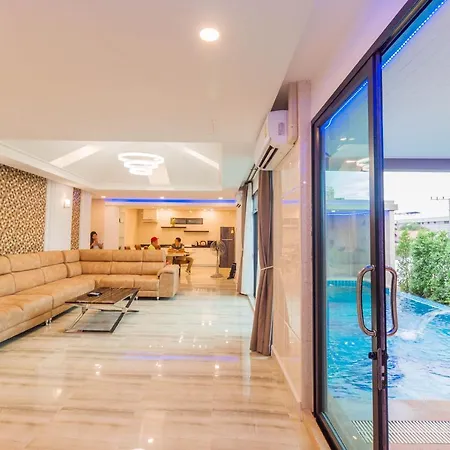 Top Pool Villa B5 Pattaya Exterior photo