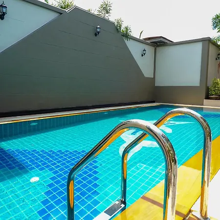 Top Pool Villa B5 Pattaya Exterior photo