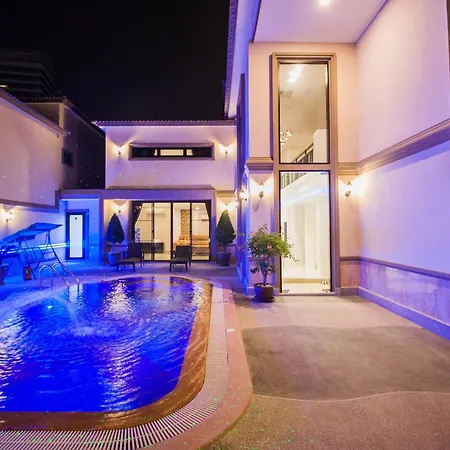 Top Pool Villa B5 Pattaya Exterior photo