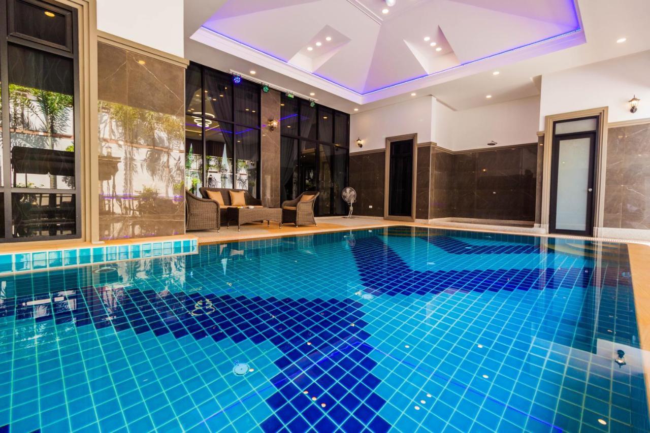 Pool B5