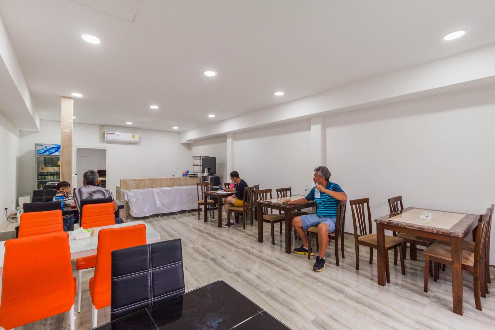 Pool B5 Villa